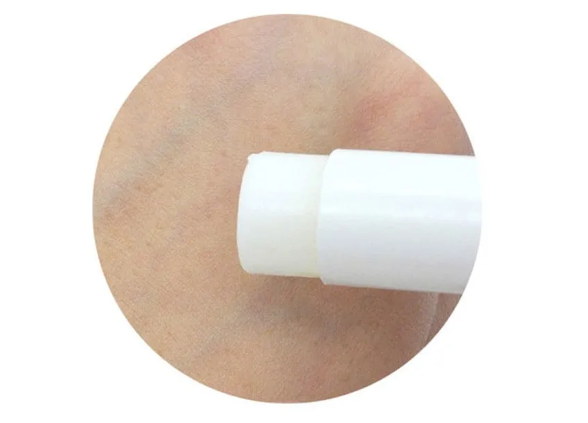 Lebelage Essential Moisture Lip Balm Highly Moisturizing Dry Honey Propolis Royal Jelly